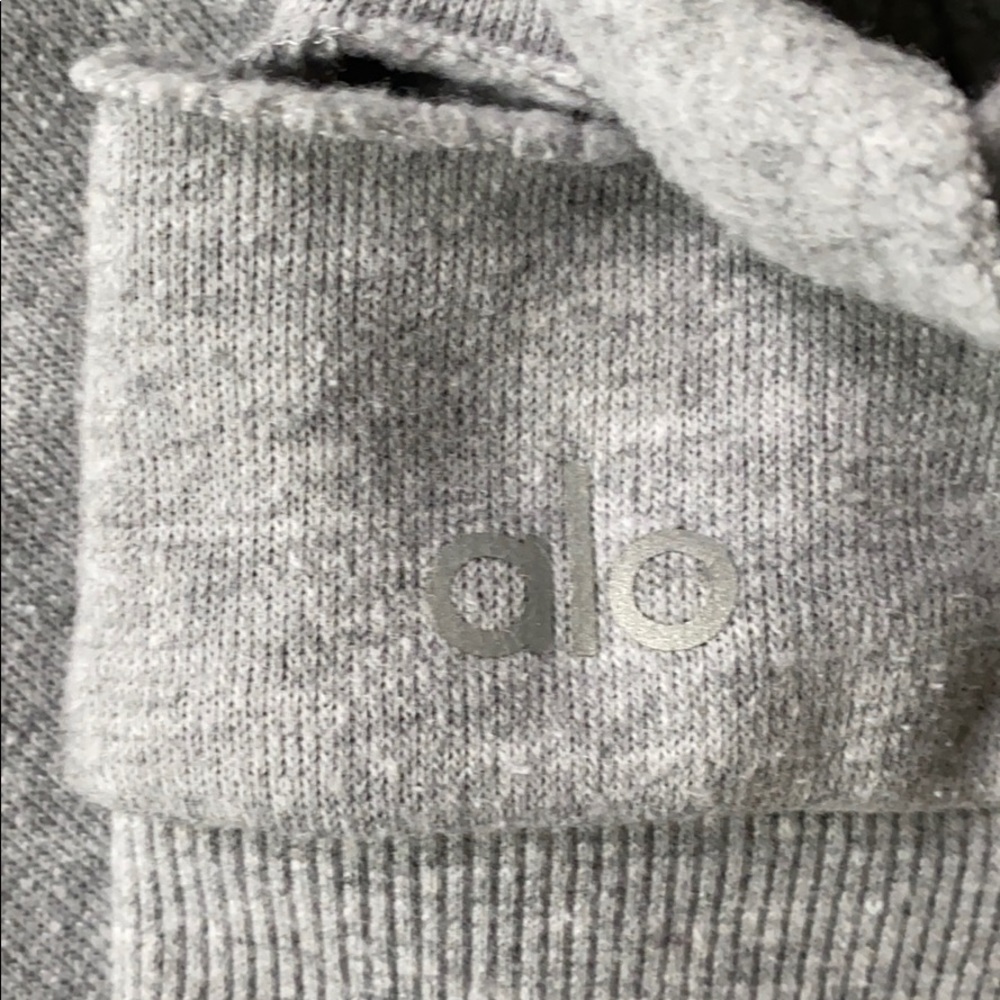 ALO Grey Slash Sleeve Hoodie Sz M - Picture 4 of 5